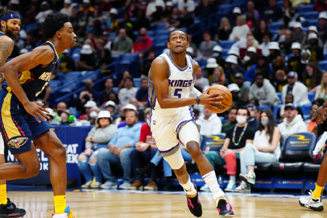 换手贴胯 换手贴胯